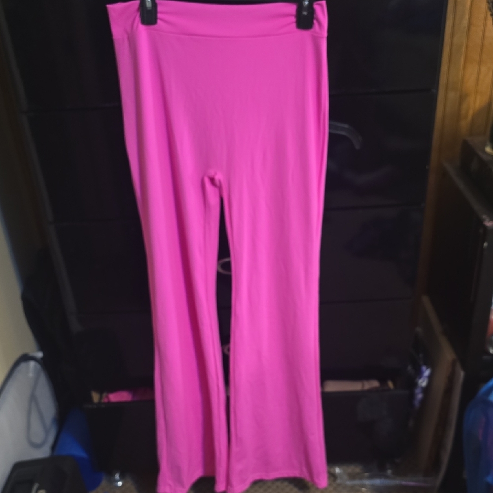 Hot Pink Flared Yoga Pants Size XL